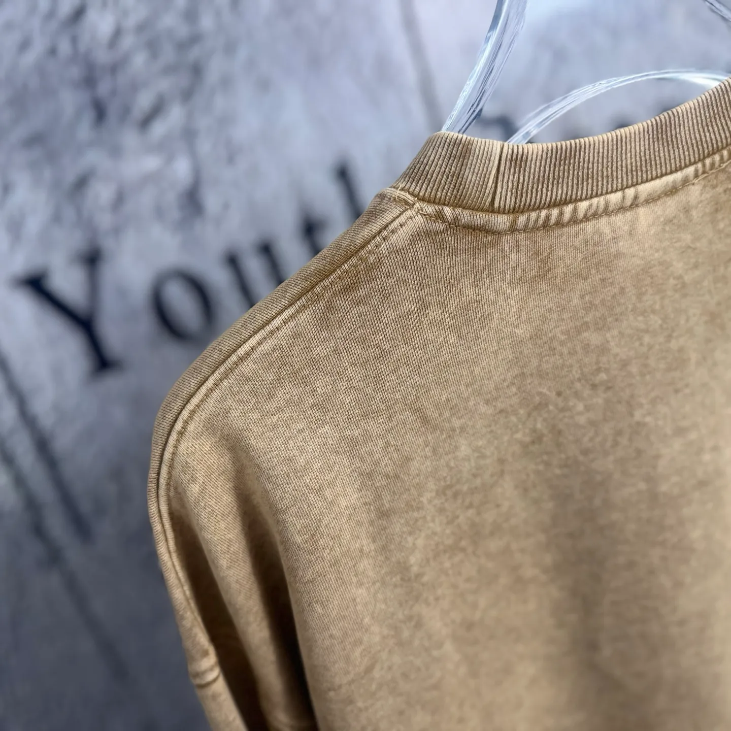 《𝙉𝙚𝙬⚜️ 》 2026* New Arrival Same Style 、 Size：S M L XL XXL ：Black Red Khaki Gray Red